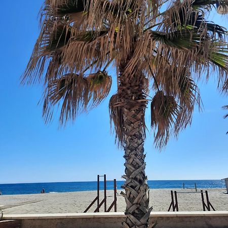 Fuengirola Apartment Carvajal Front Line Primera Linea Εξωτερικό φωτογραφία
