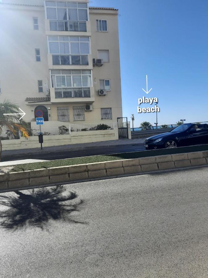Fuengirola Apartment Carvajal Front Line Primera Linea Εξωτερικό φωτογραφία