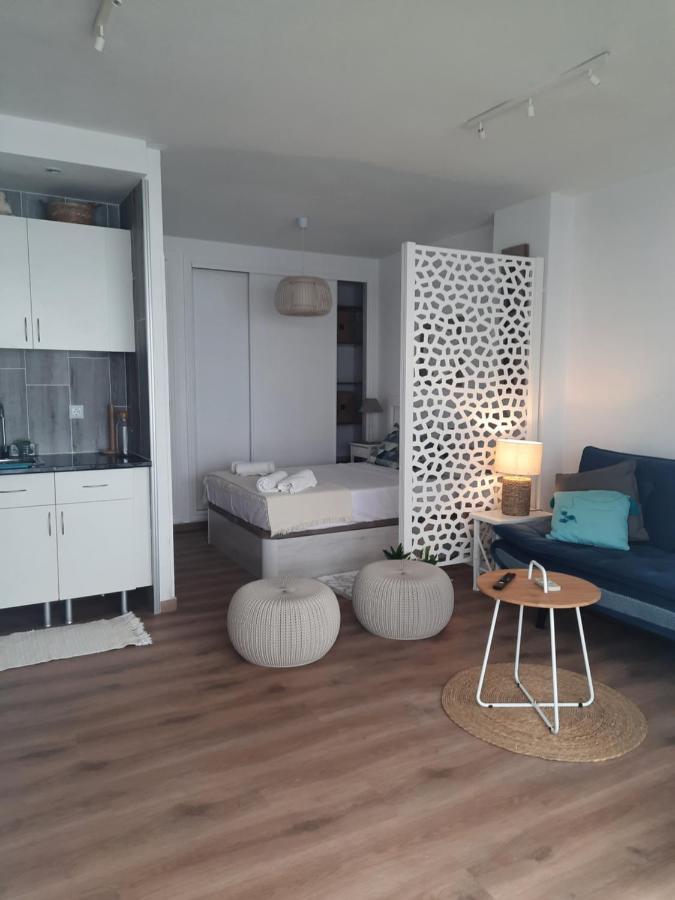 Fuengirola Apartment Carvajal Front Line Primera Linea Εξωτερικό φωτογραφία