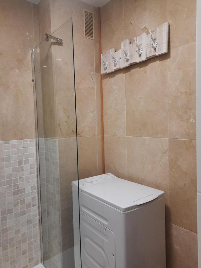 Fuengirola Apartment Carvajal Front Line Primera Linea Εξωτερικό φωτογραφία