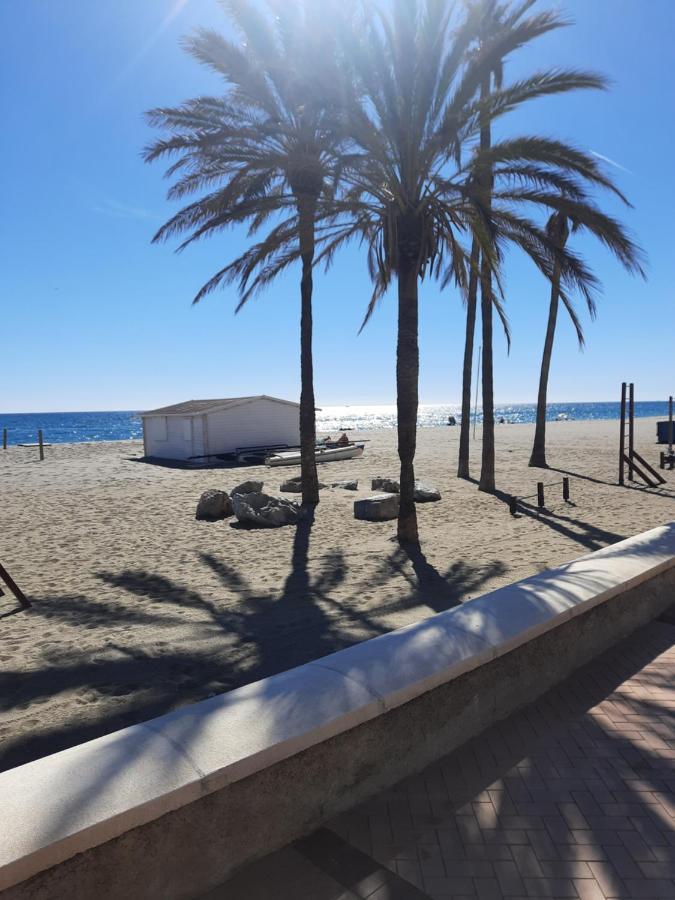 Fuengirola Apartment Carvajal Front Line Primera Linea Εξωτερικό φωτογραφία